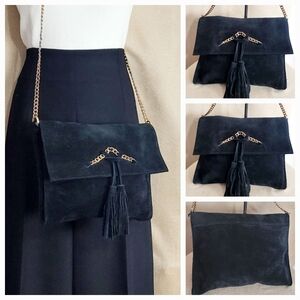 Elegant Black Crossbody Bag with Tassel